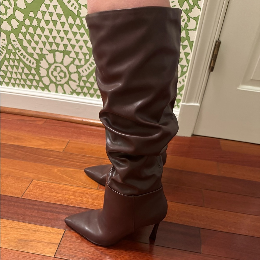NWT Brand NEW Mix No. 6 Burgundy slouch heel boots size 8.5